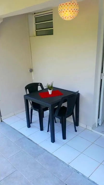 Apartament Au Beausoleil Hotel Presqu'ile Martynika